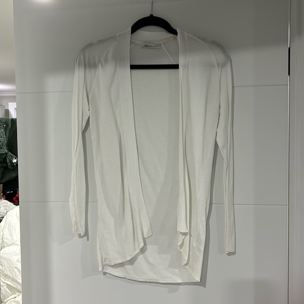 REITMANS white ribbed open front cardigan
